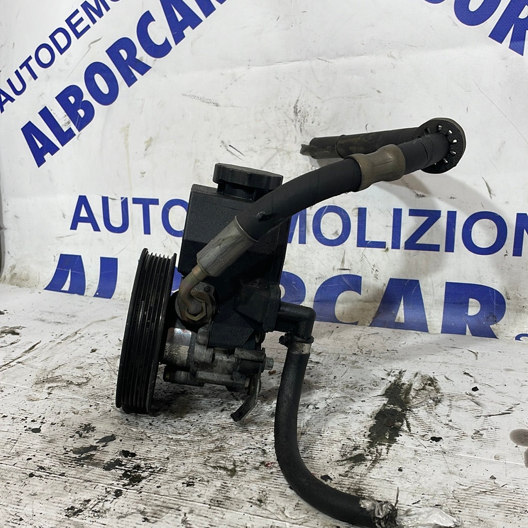 Pompa idroguida Mercedes c220 CDI anno 2000