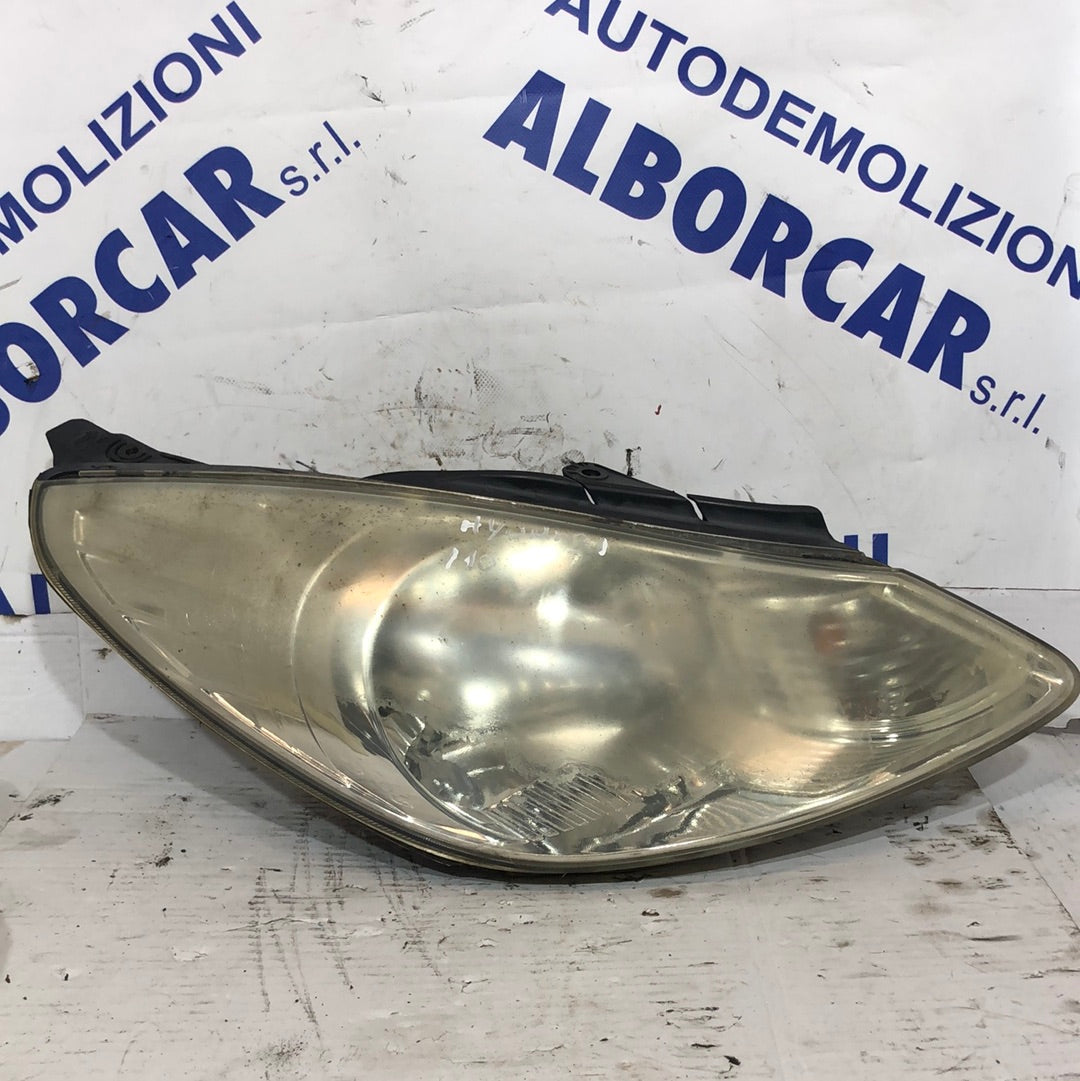 Faro/fanale Hyundai i10 anno 2010 destro