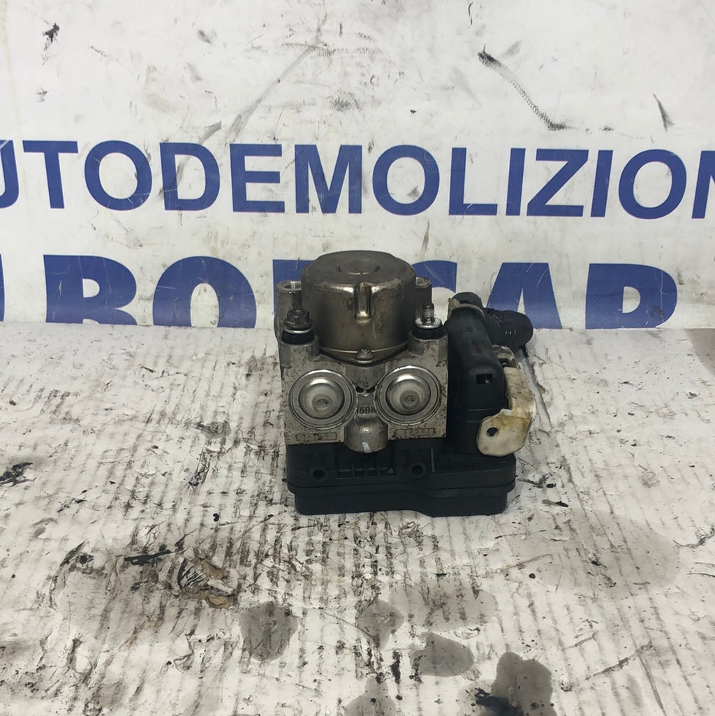Centralina Pompa Toyota Yaris d4d 2007 1.4TD codice 44510-52460