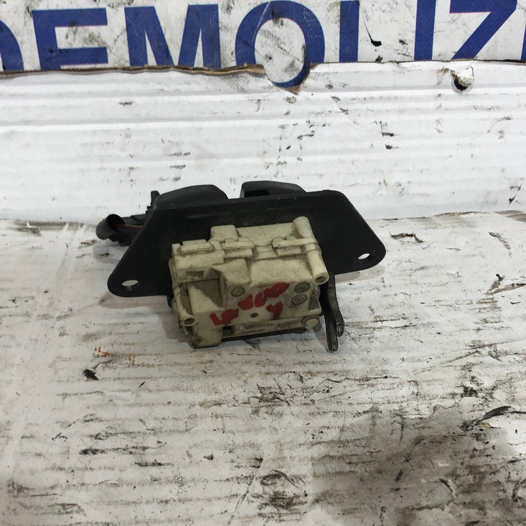 Cerradura Lancia Y año 2003