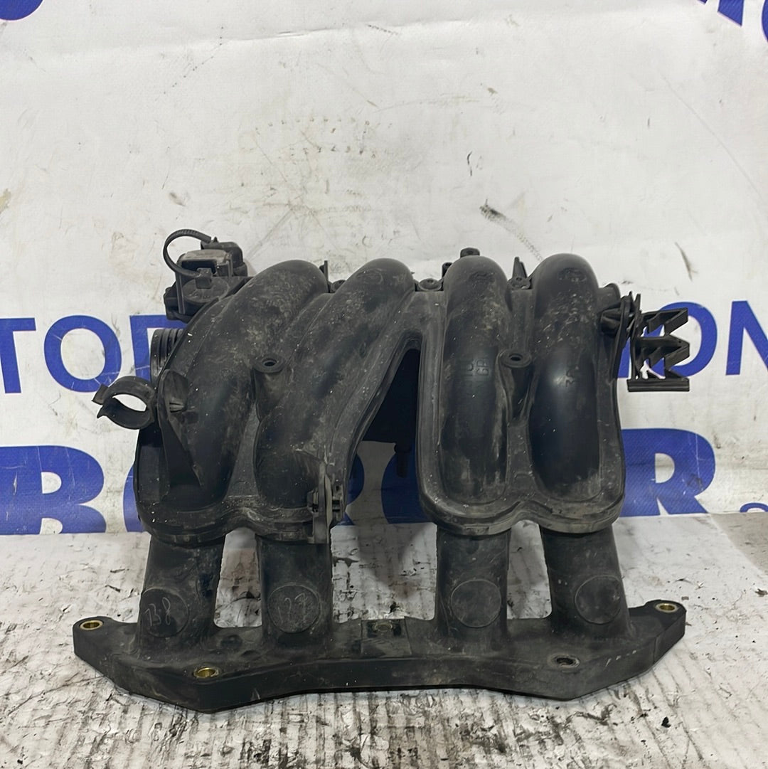 Collettore di aspirazione Peugeot 206 1.4 benzina
