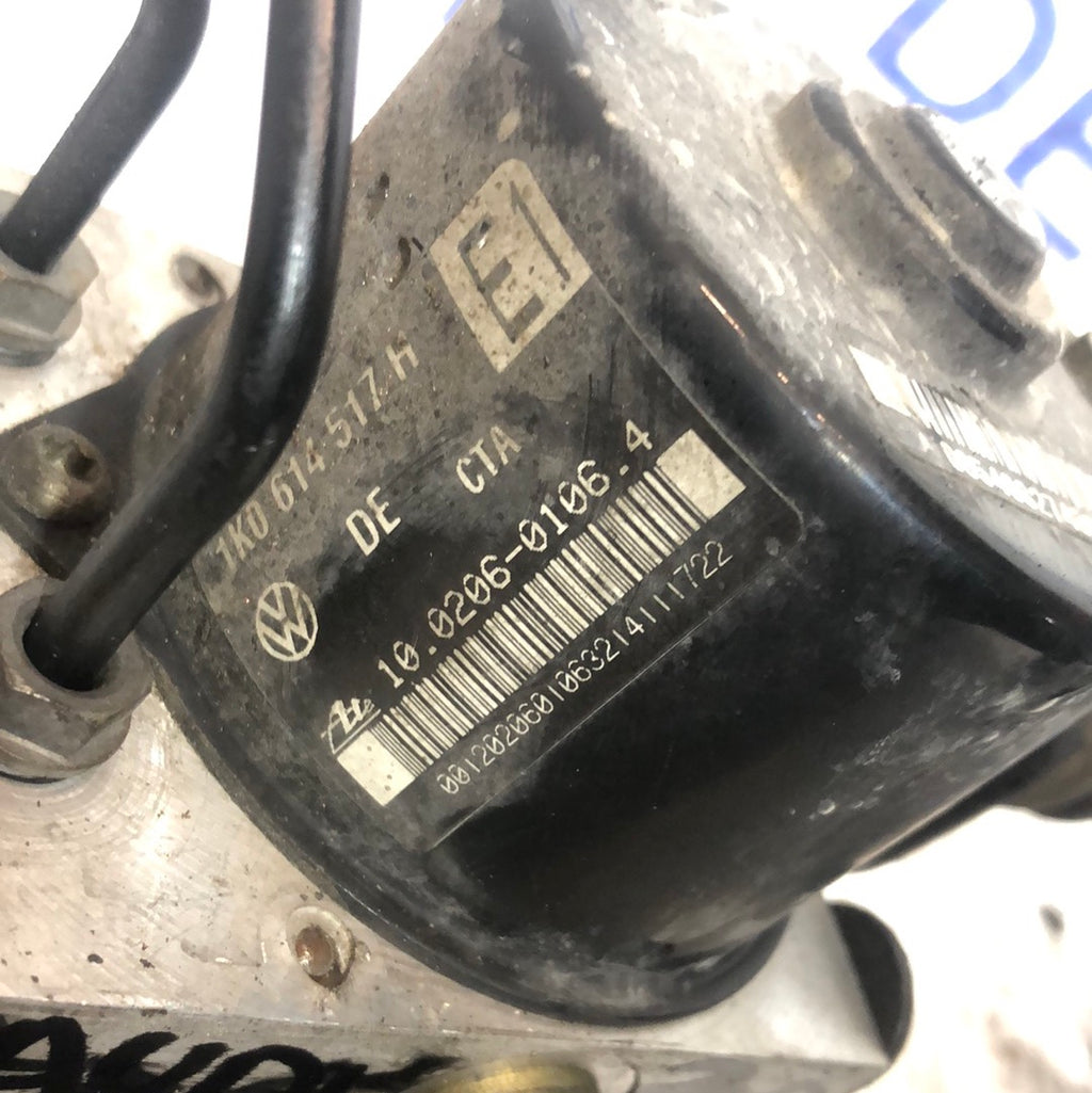 ABS control unit Audi A3 2.0 tdi part no: 1K0907379K