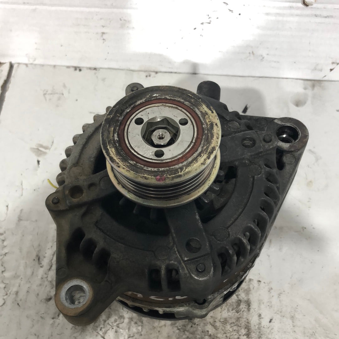 Alternatore Toyota corolla verso 2.0 anno 2006