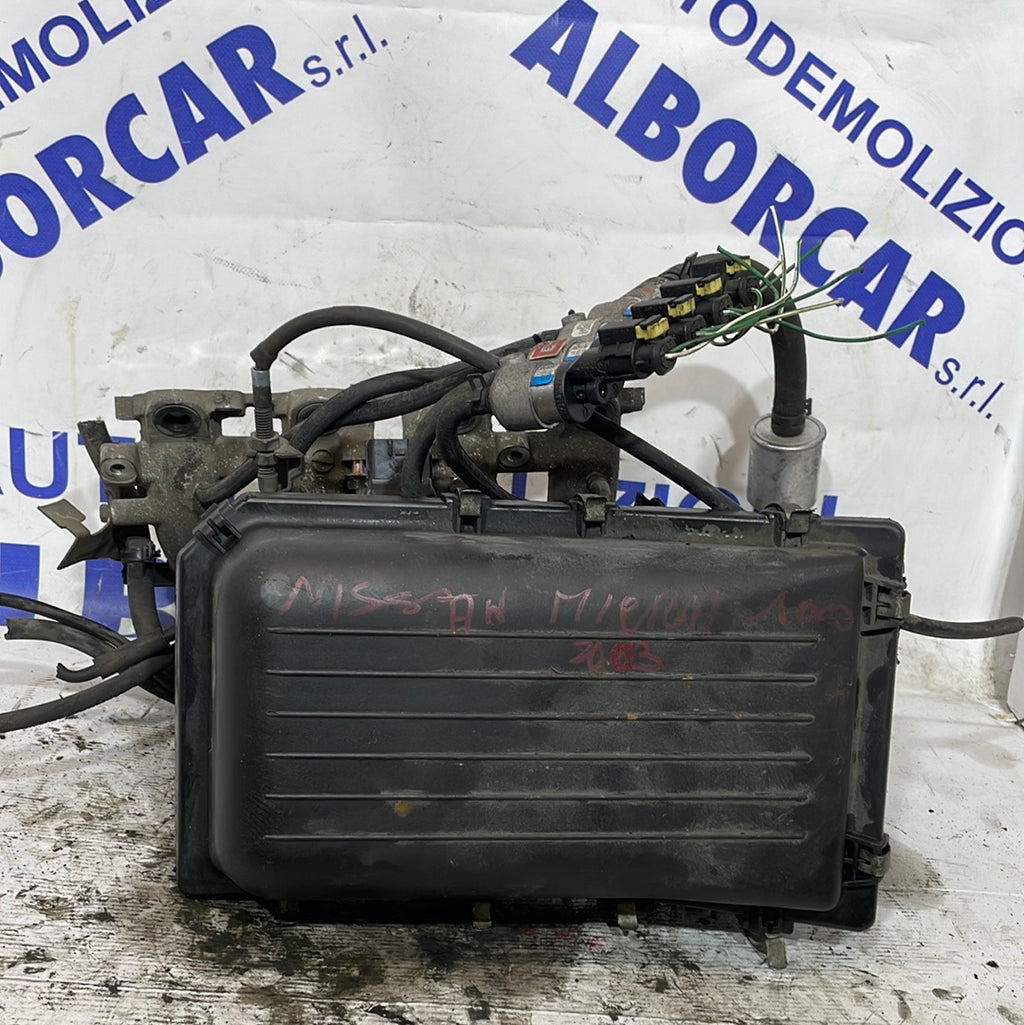 Corpo di aspirazione Nissan micra 1.0 anno 2003