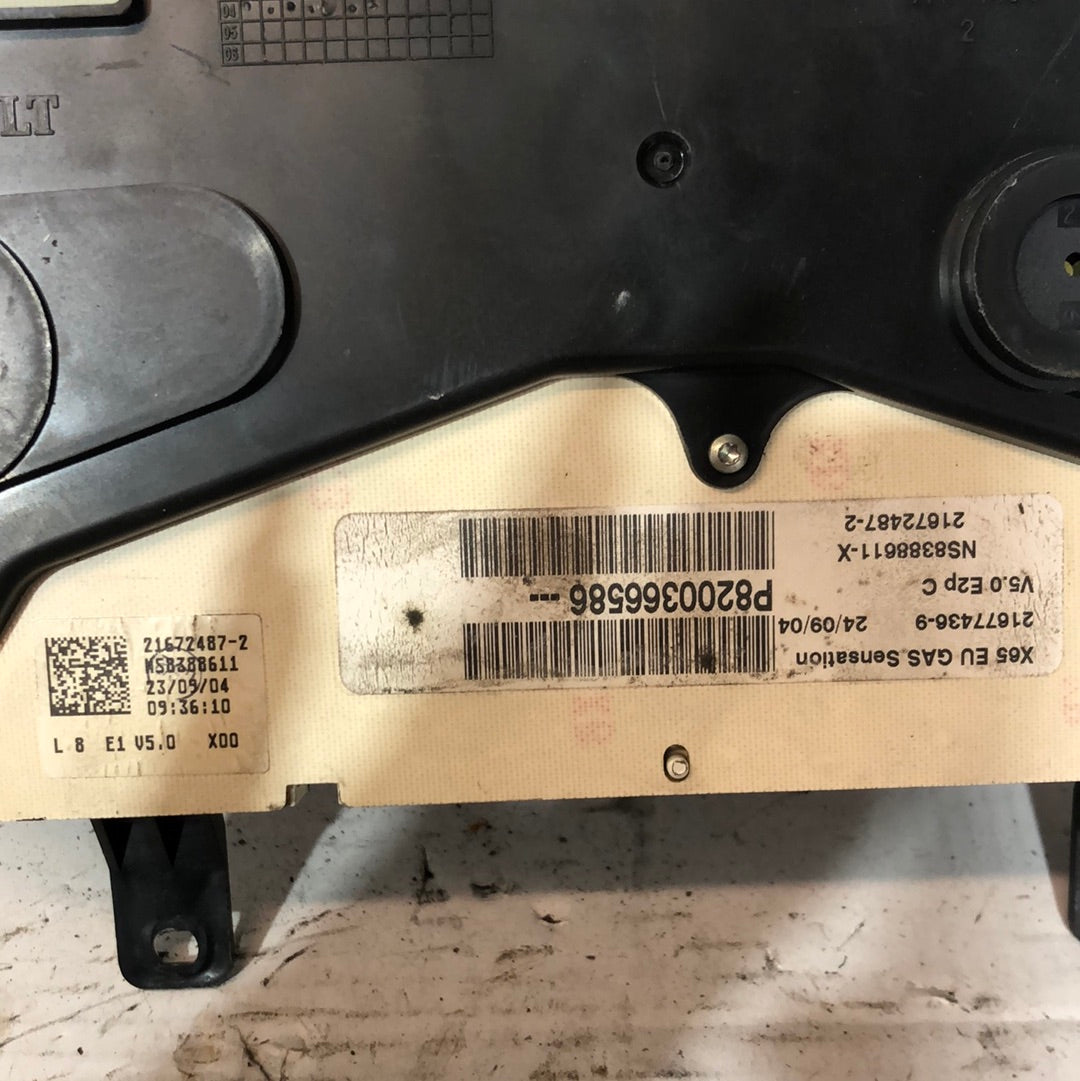 Quadro strumenti/ contachilometri Renault clio 2 serie 2004 cod: P8200366586