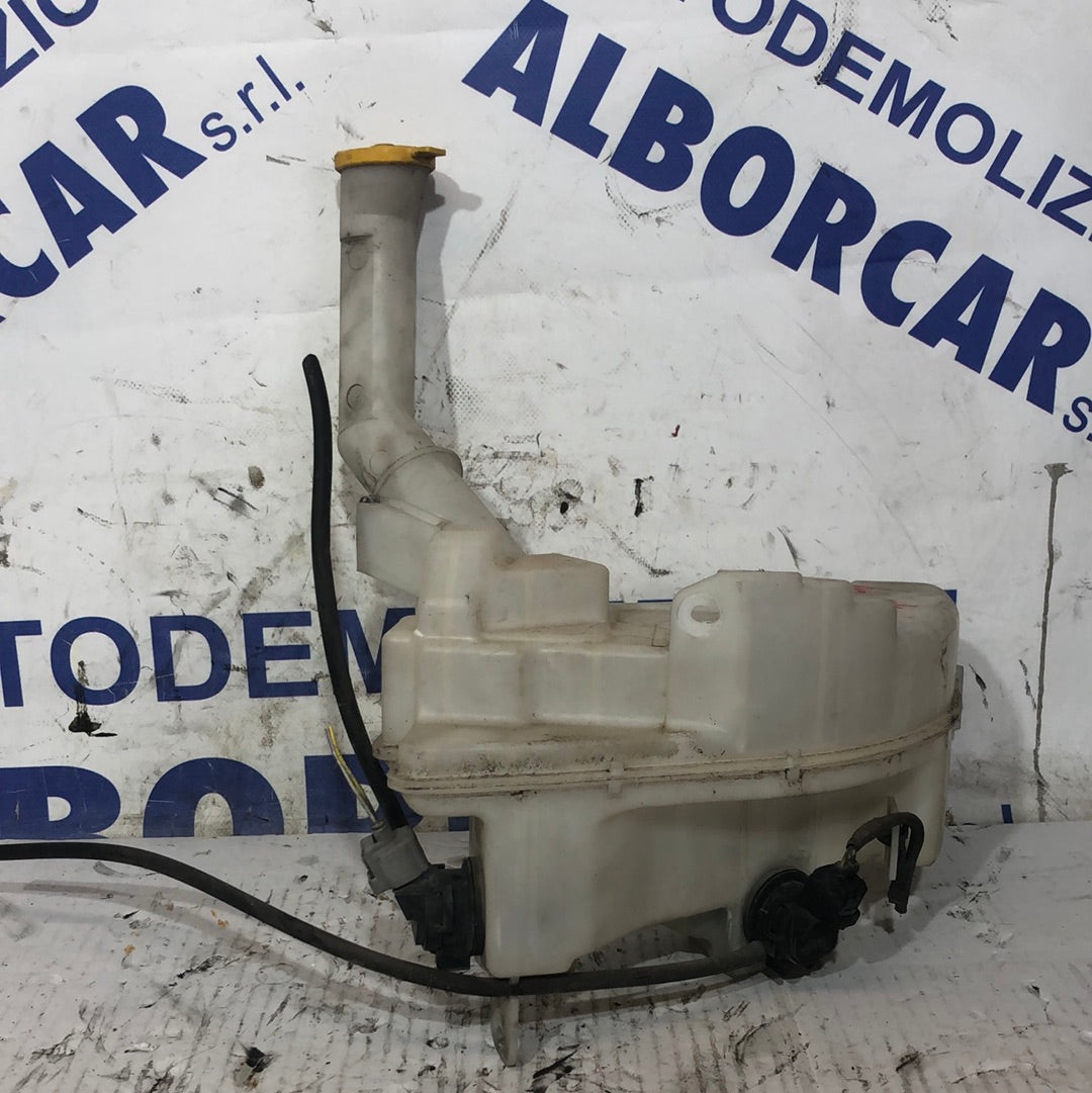 Depósito de agua del limpiaparabrisas Mazda 3