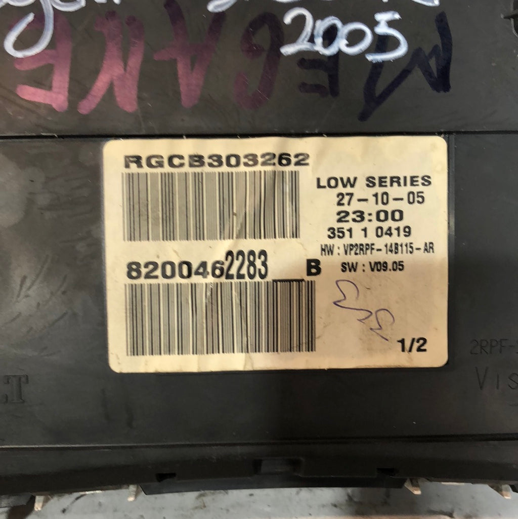 Quadro strumenti / contachilometri Renault megane 2 serie 2005 cod: 8200462283