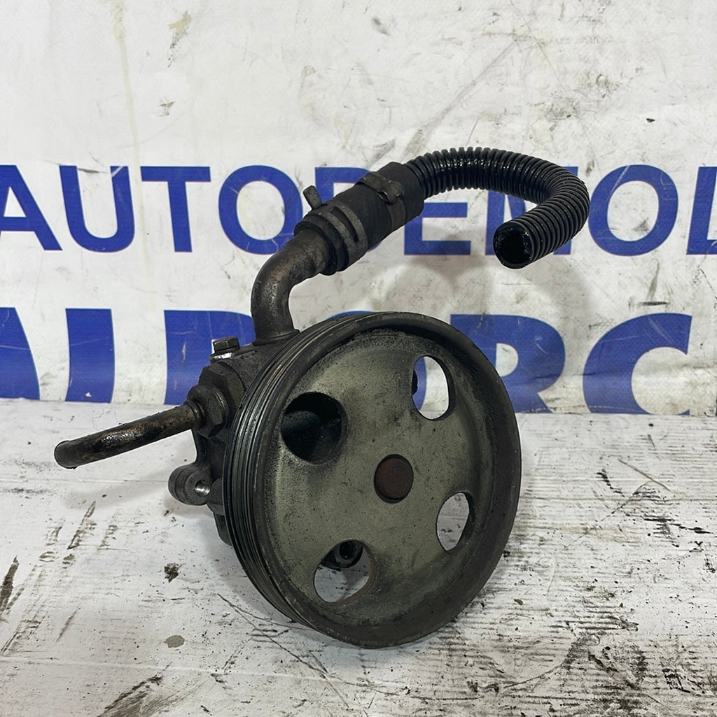 Pompa idroguida Ford fiesta 1.4 TDCI anno 2004