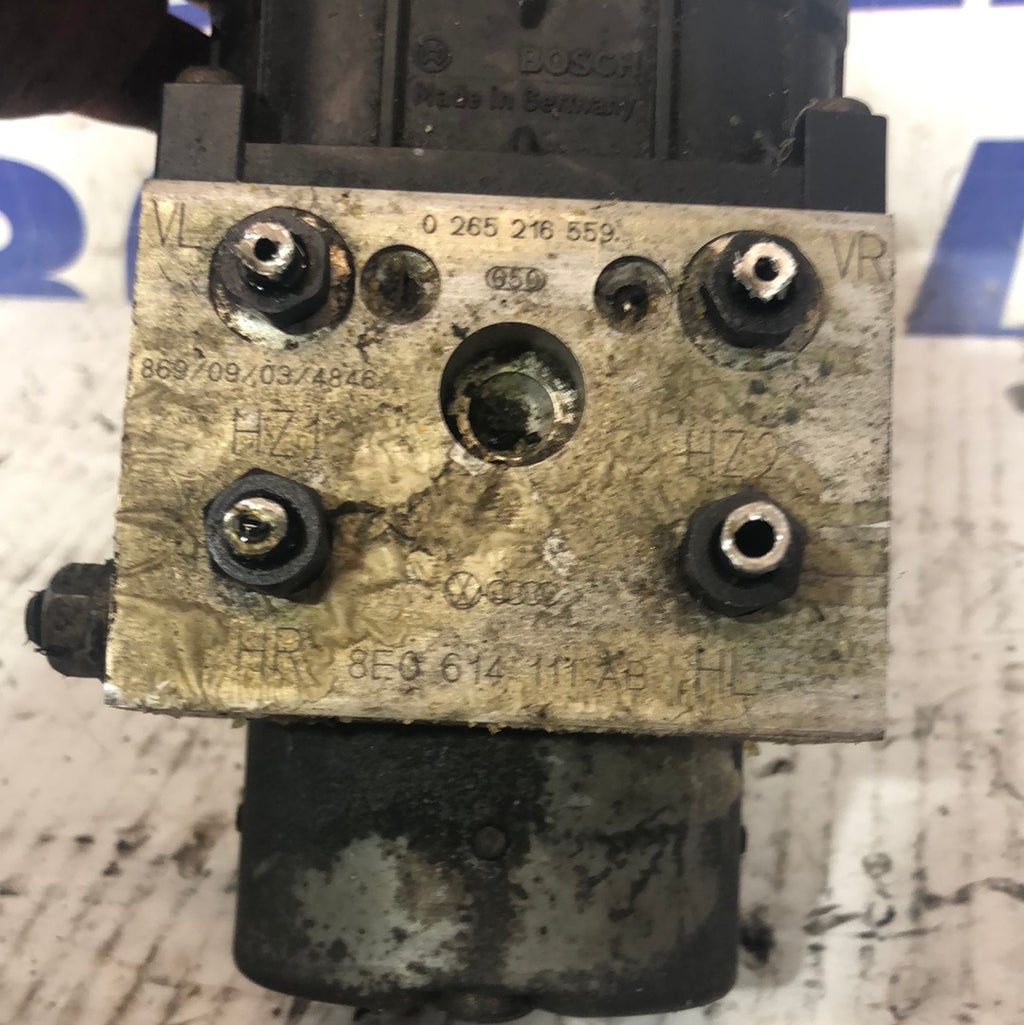 Centralina Pompa  abs audi A4/Passat codice 0273004281