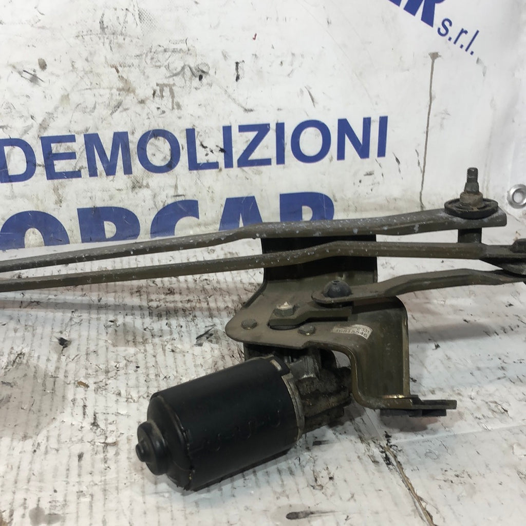 Motor de limpiaparabrisas delantero Fiat 600 cód:46815546
