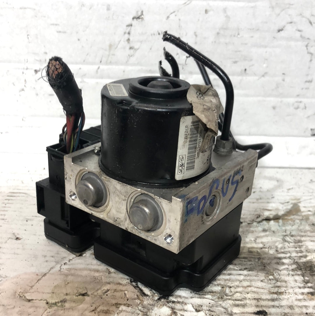 Ford Focus ABS pump code: 00402662E3