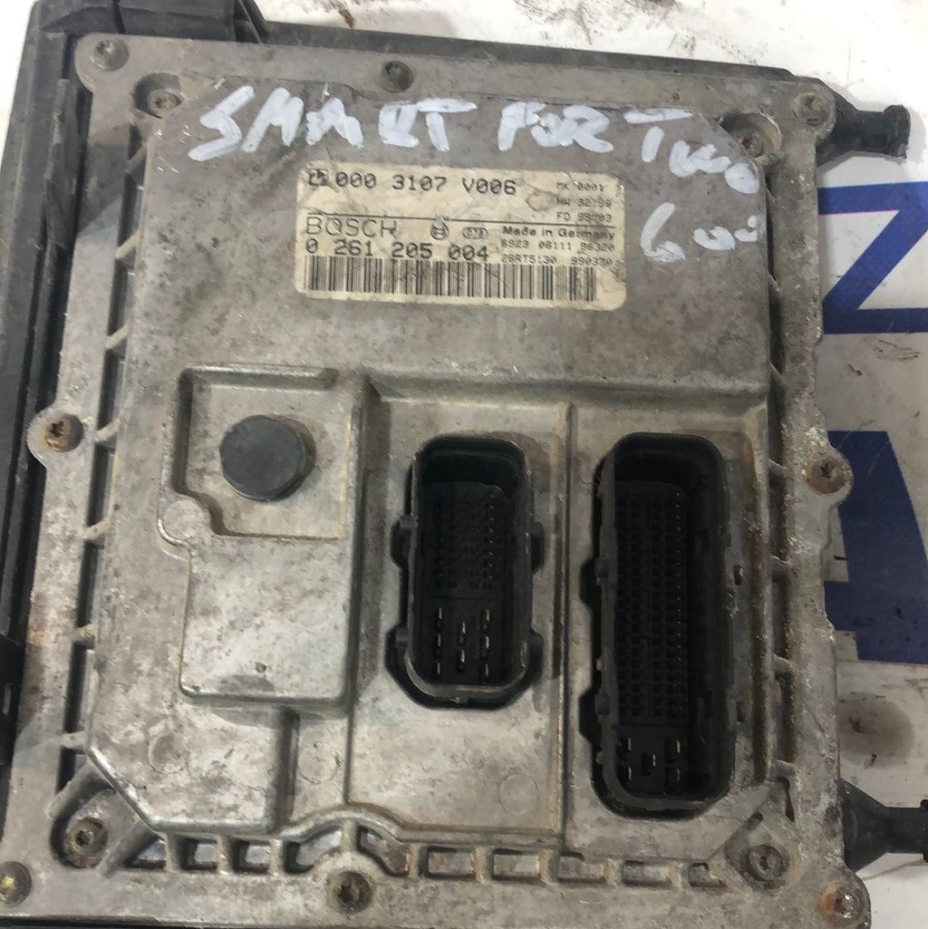 Centralita motor Smart Fortwo 600 gasolina cód: 0261205004