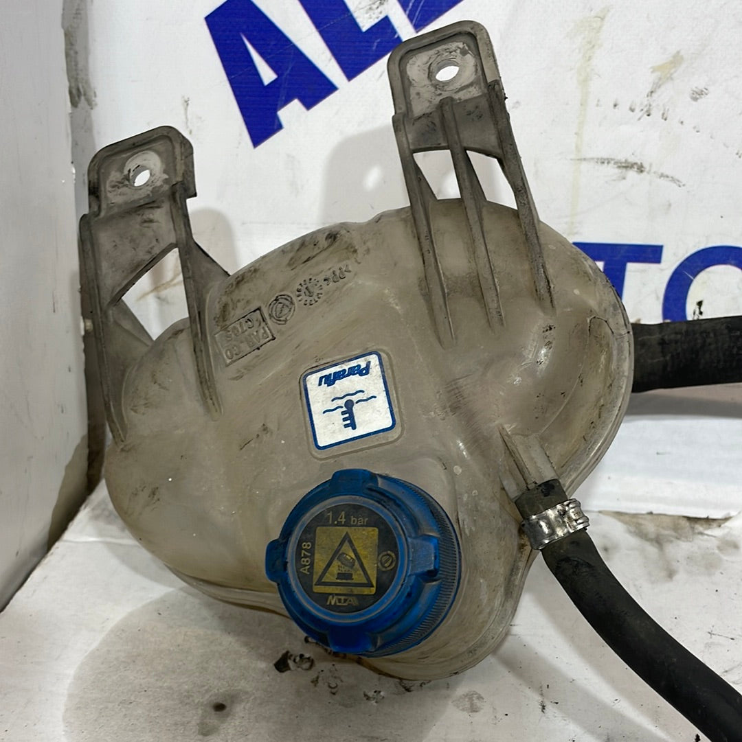 Vaschetta acqua radiatore grande punto 1.3 mtj